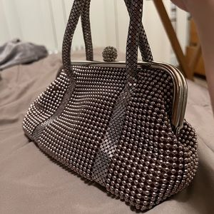 Hand bag
